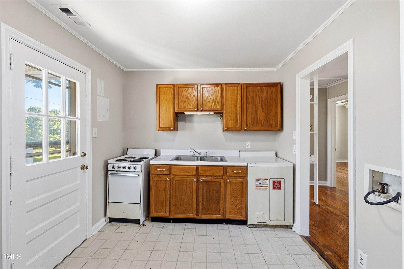 2324 Bernard Street, Raleigh, NC 27608
