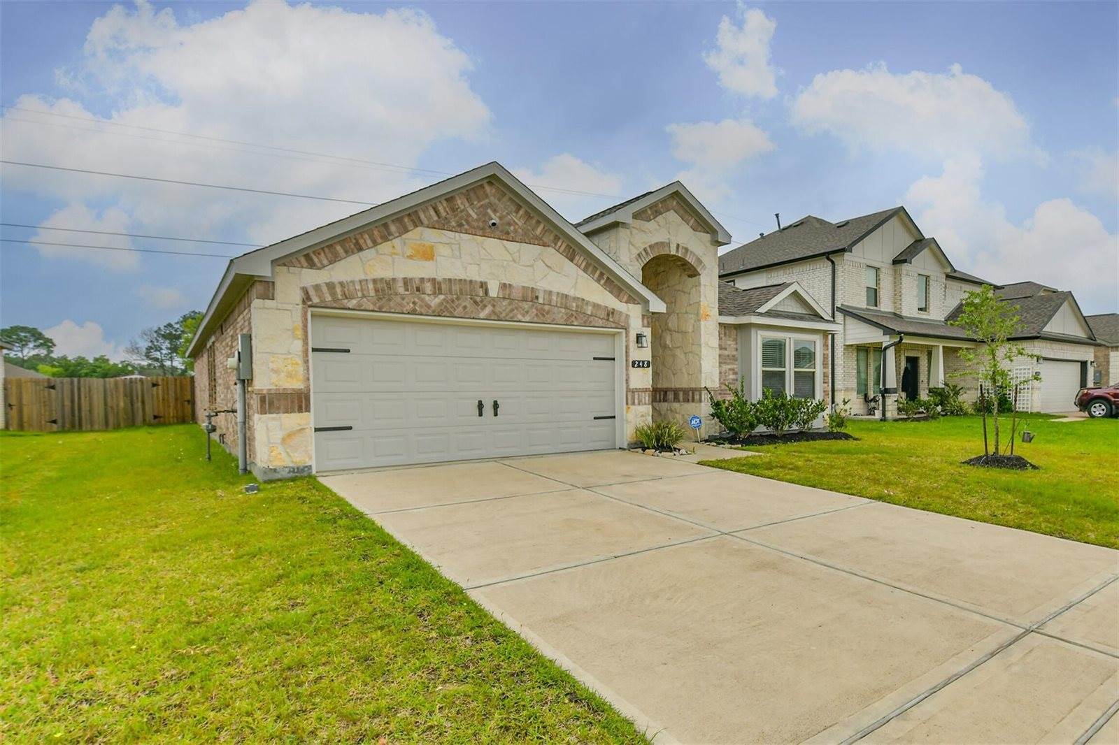 248 Eagleville Drive, Alvin, TX 77511