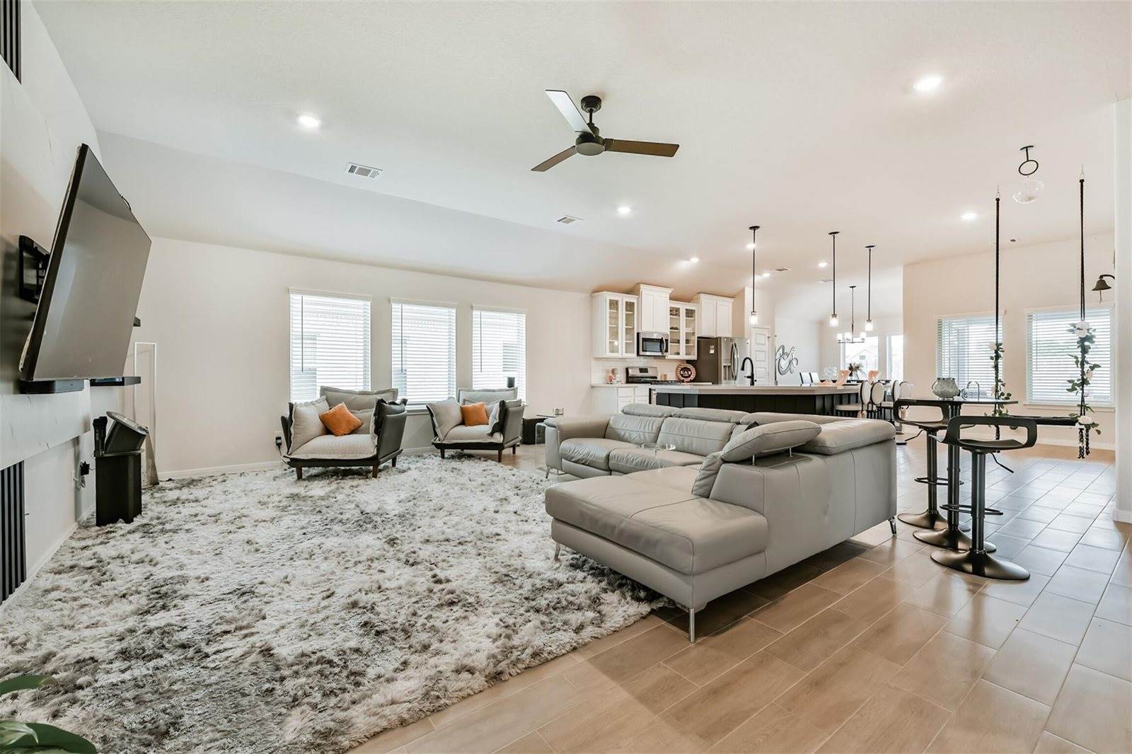 248 Eagleville Drive, Alvin, TX 77511