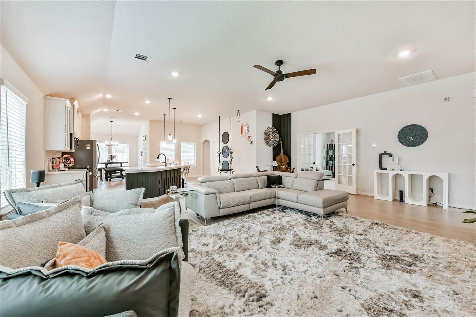 248 Eagleville Drive, Alvin, TX 77511