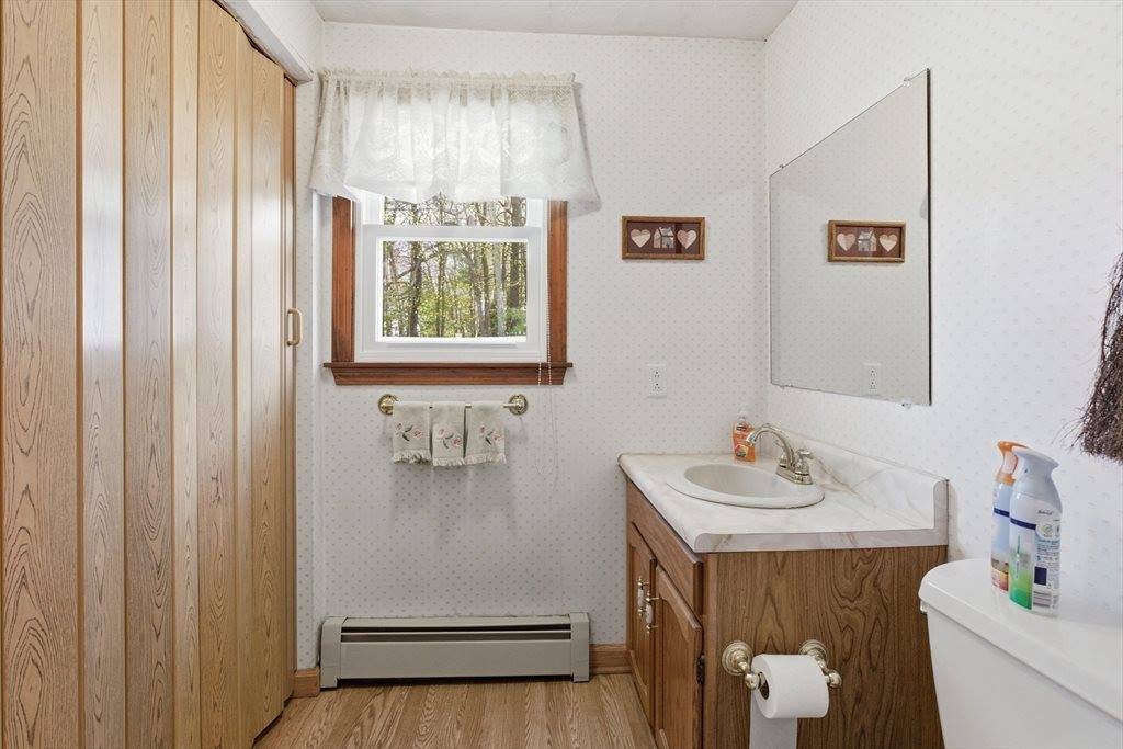 19 Mockingbird Ln, Maynard, MA 01754