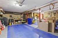 19 Mockingbird Ln, Maynard, MA 01754