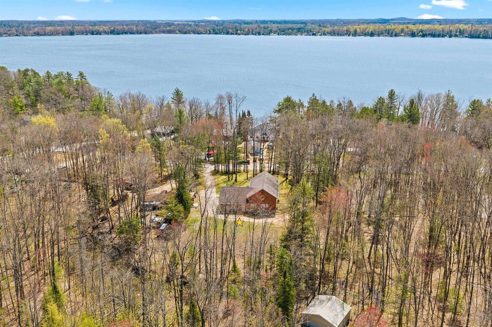 9232 West Lake Drive, Pound, WI 54161
