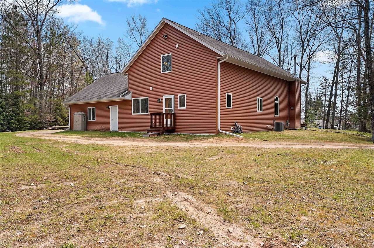 9232 West Lake Drive, Pound, WI 54161