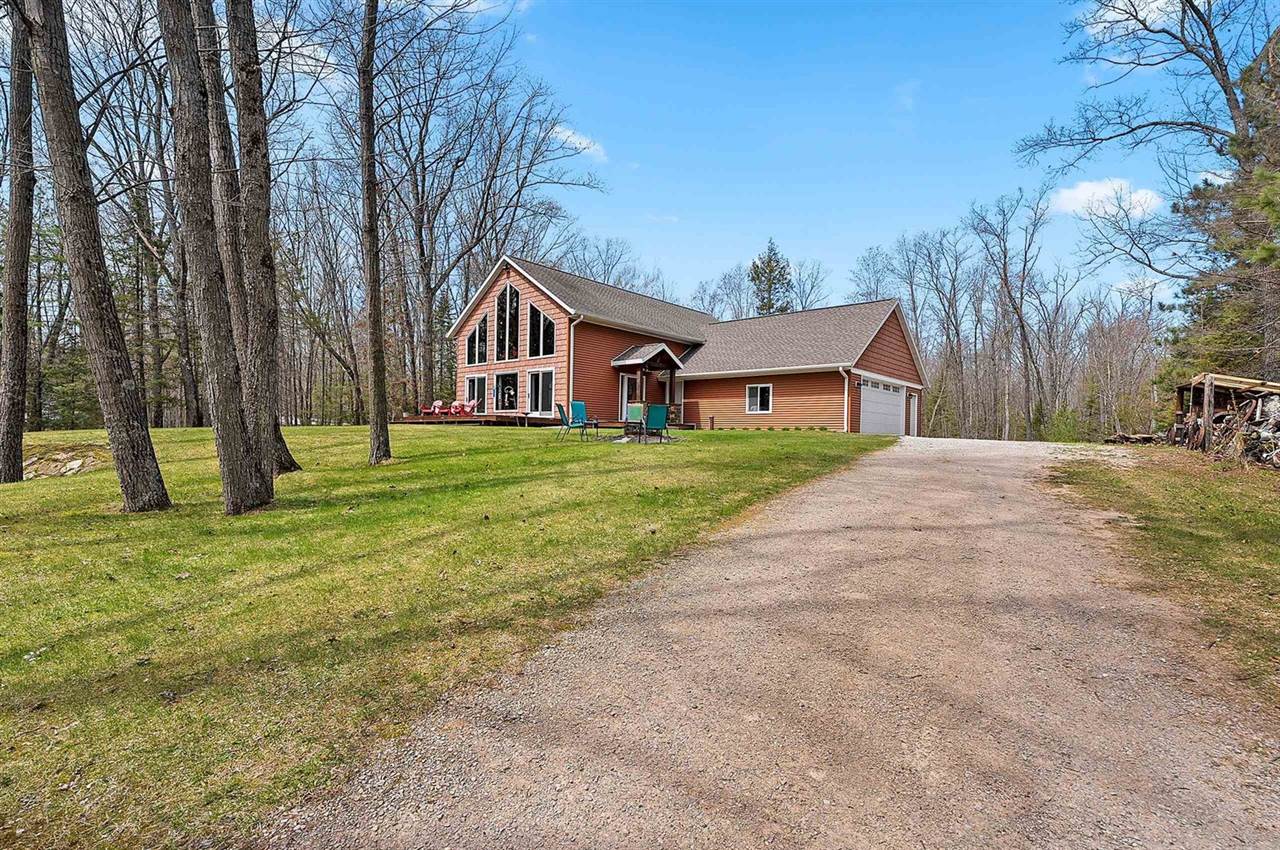 9232 West Lake Drive, Pound, WI 54161