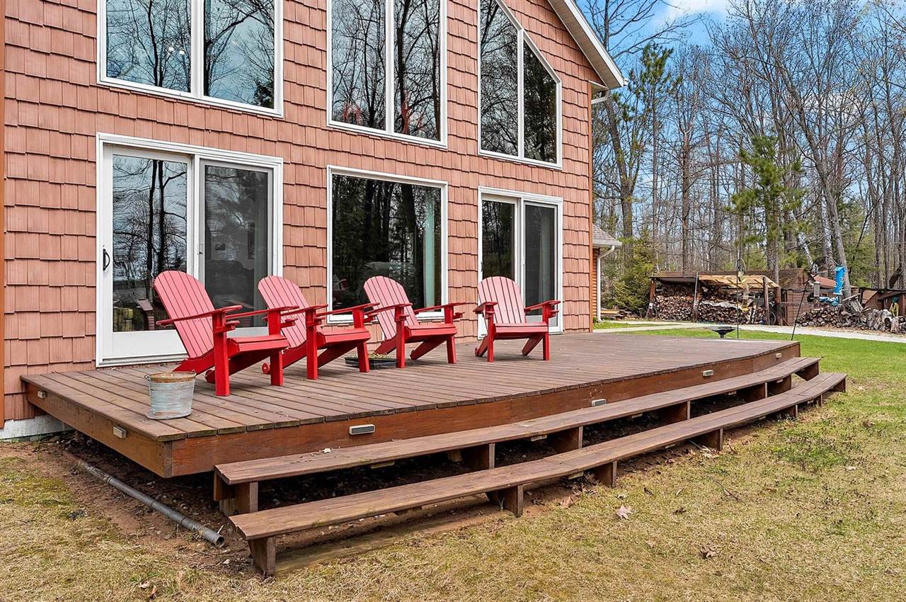 9232 West Lake Drive, Pound, WI 54161