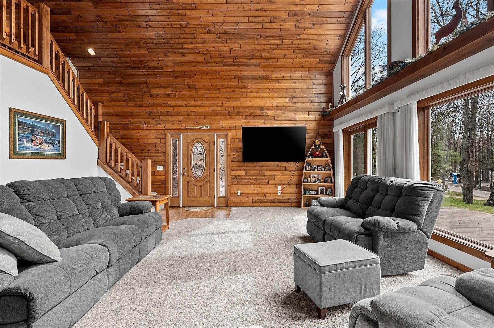 9232 West Lake Drive, Pound, WI 54161