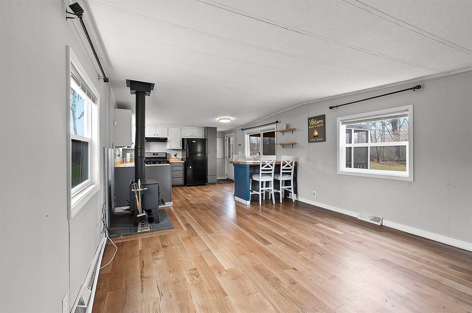 N7240 Acorn Lane, Crivitz, WI 54114