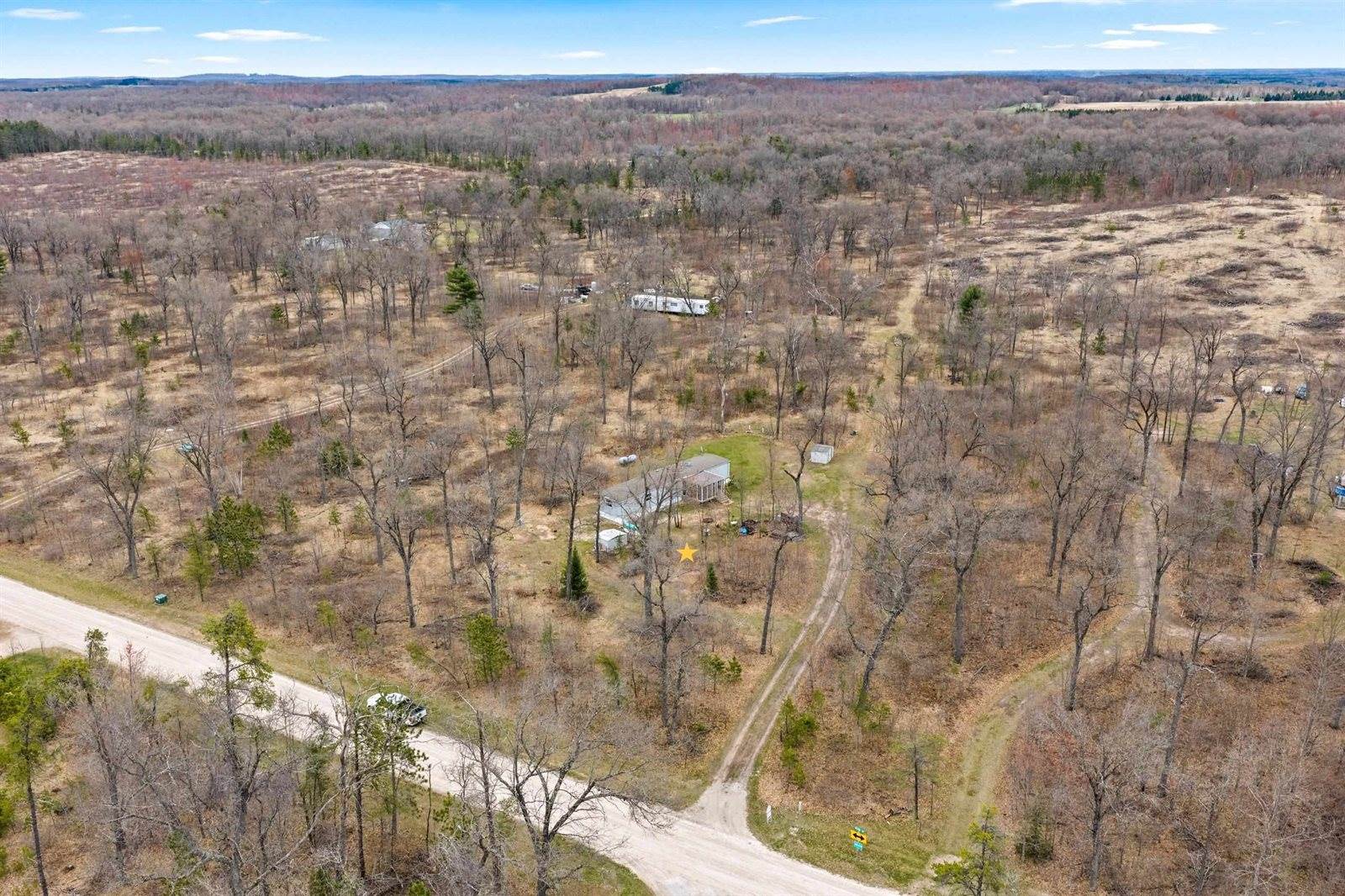 N7240 Acorn Lane, Crivitz, WI 54114