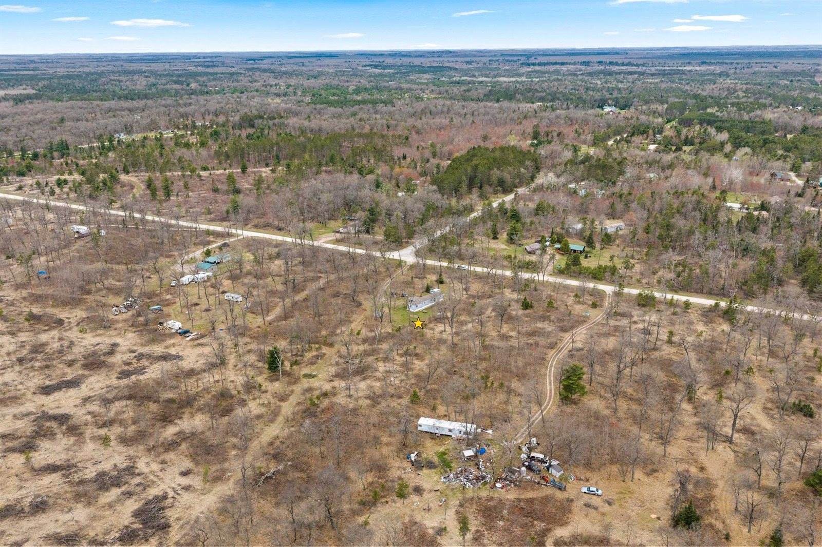 N7240 Acorn Lane, Crivitz, WI 54114