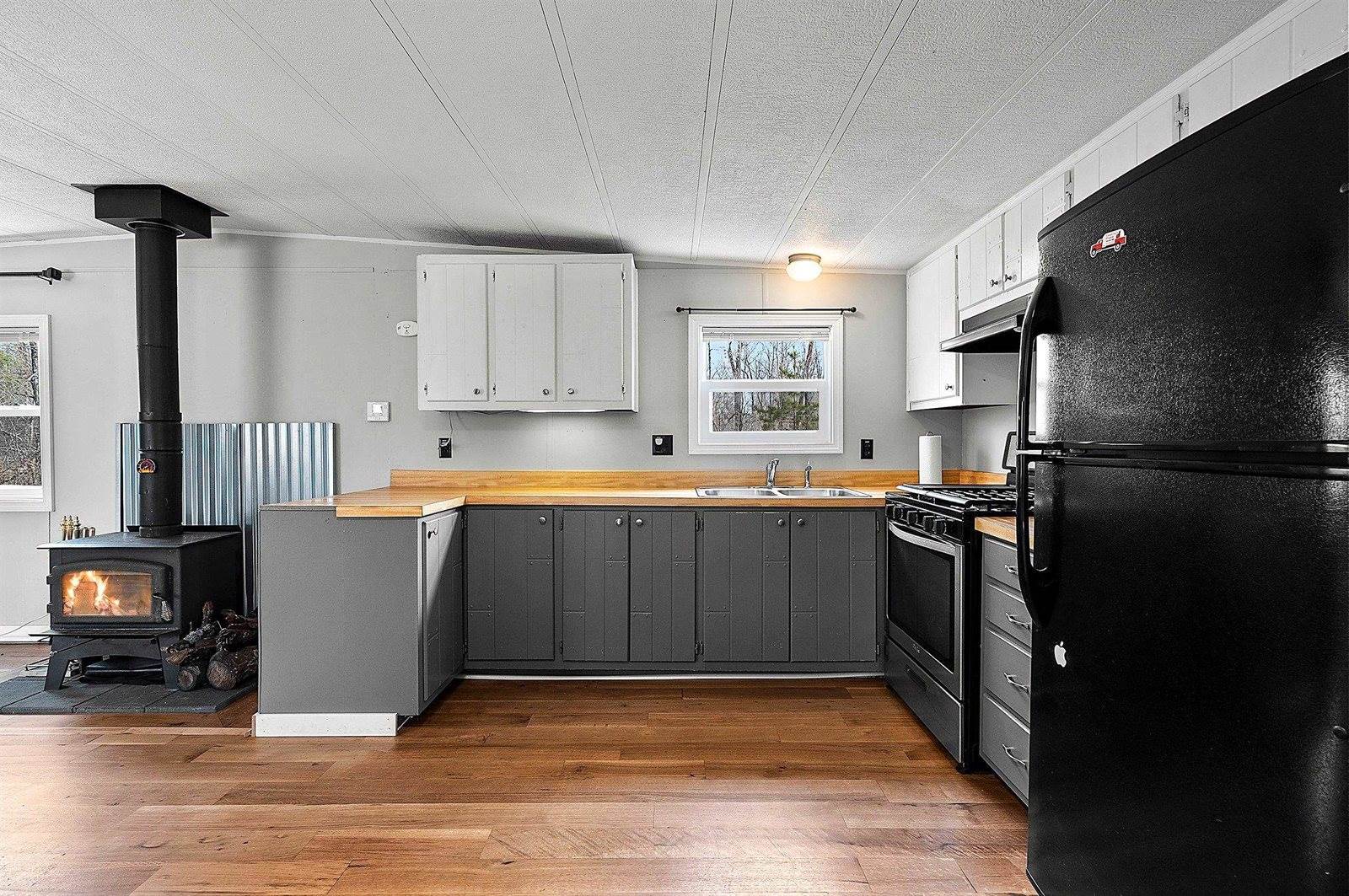 N7240 Acorn Lane, Crivitz, WI 54114