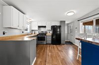 N7240 Acorn Lane, Crivitz, WI 54114