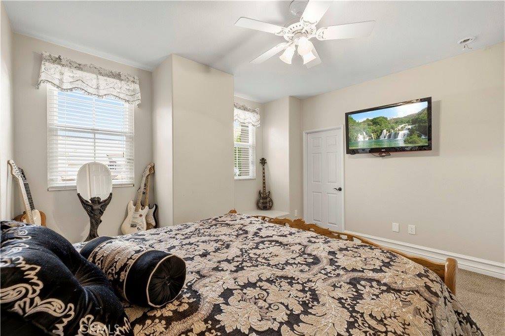 26801 Van Gogh Lane, Valencia, CA 91355