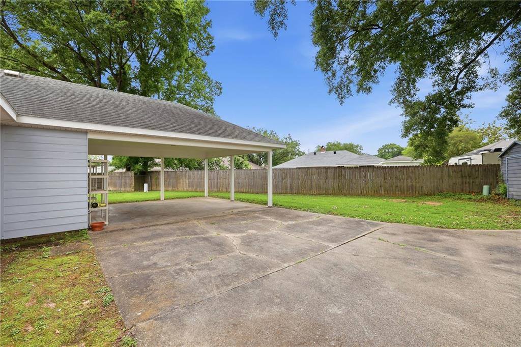 10463 North Carriage House Drive, Baton Rouge, LA 70815