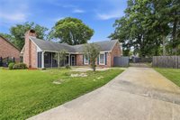 10463 North Carriage House Drive, Baton Rouge, LA 70815