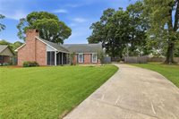 10463 North Carriage House Drive, Baton Rouge, LA 70815