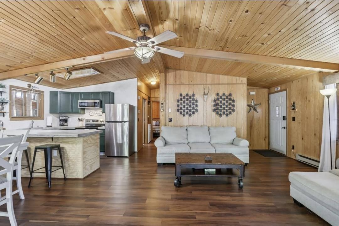 1251 Canyon Road #13, Wisconsin Dells, WI 53965