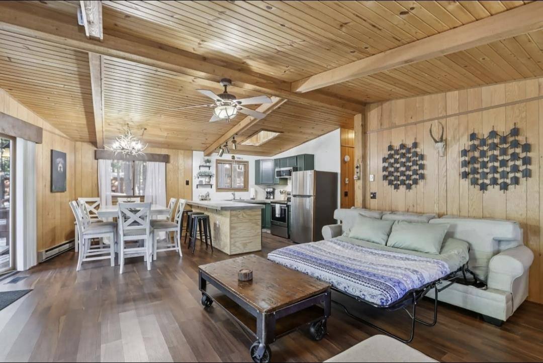 1251 Canyon Road #13, Wisconsin Dells, WI 53965