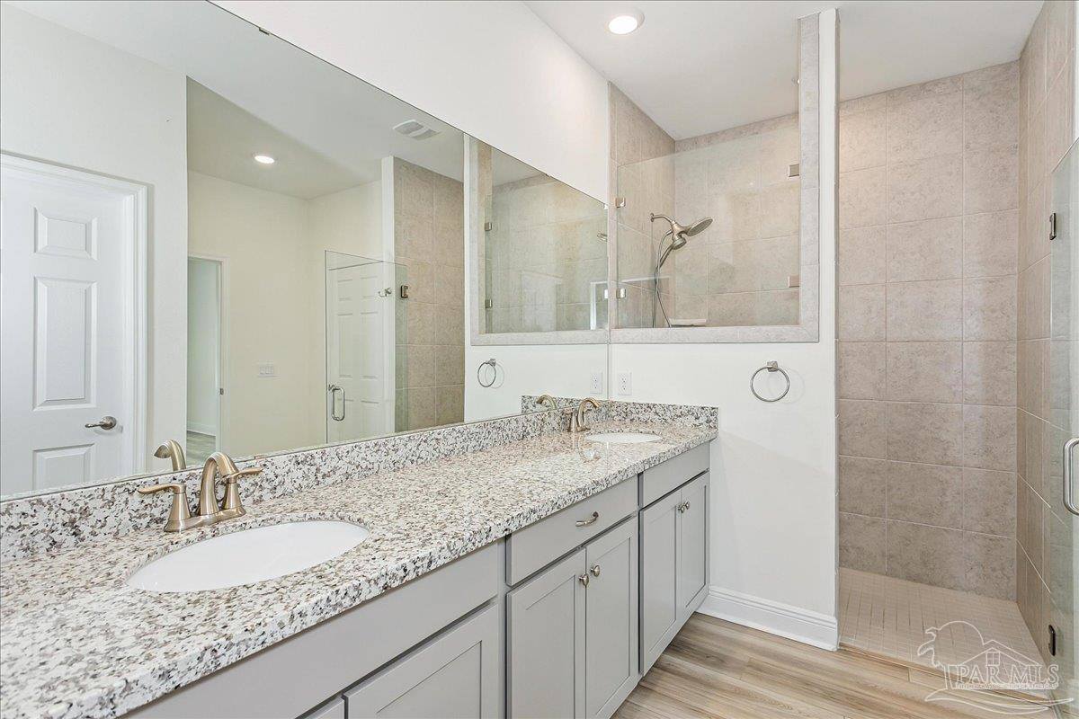 6161 Carson Dr, Milton, FL 32570