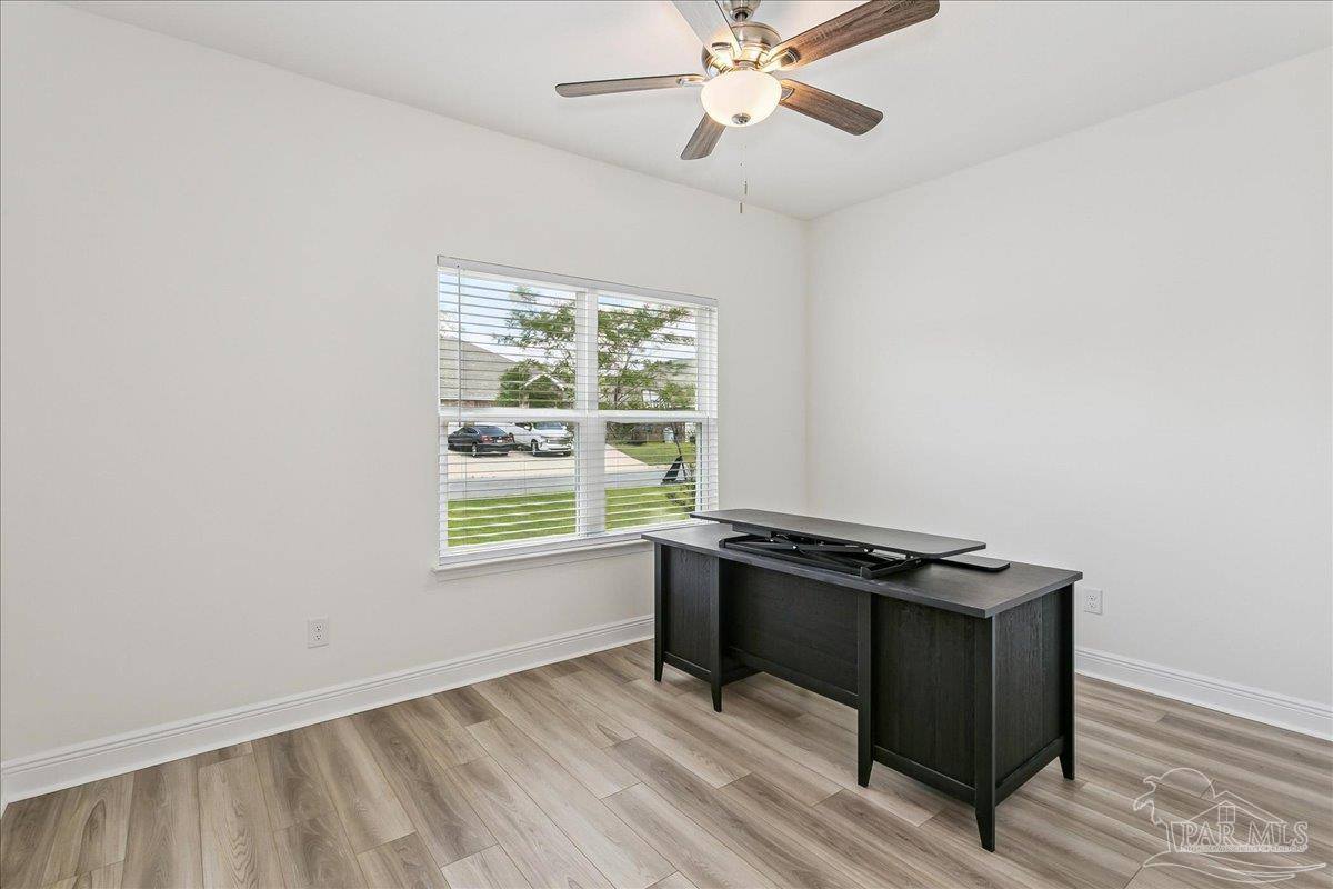 6161 Carson Dr, Milton, FL 32570