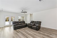 6161 Carson Dr, Milton, FL 32570