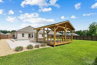 6161 Carson Dr, Milton, FL 32570