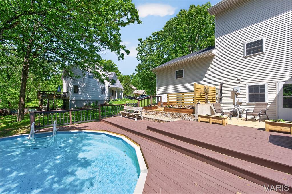 403 Stone Ridge Drive, Waynesville, MO 65583