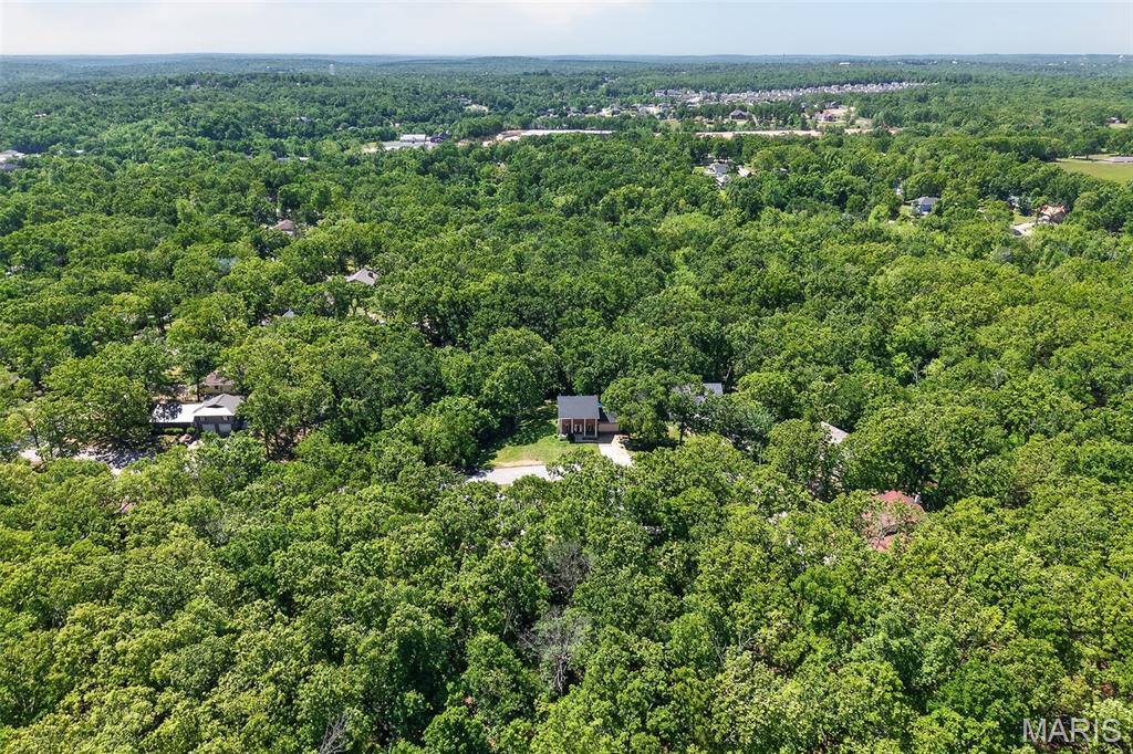 403 Stone Ridge Drive, Waynesville, MO 65583