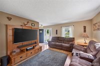 403 Stone Ridge Drive, Waynesville, MO 65583