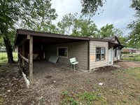 4521 W Newell Ave, Wichita, KS 67212
