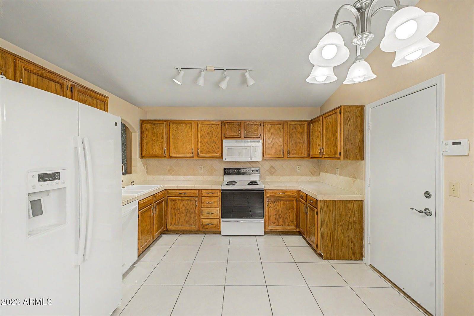 13044 South 46TH Place, Phoenix, AZ 85044