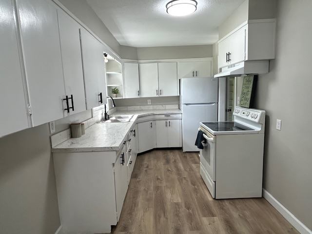 2719 SE Iowa Ave, Topeka, KS 66605