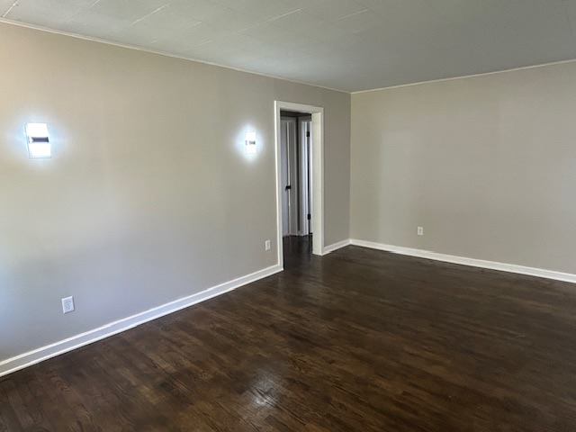 2719 SE Iowa Ave, Topeka, KS 66605