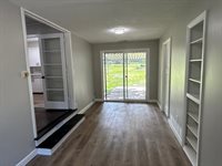 2719 SE Iowa Ave, Topeka, KS 66605