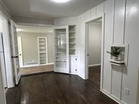 2719 SE Iowa Ave, Topeka, KS 66605