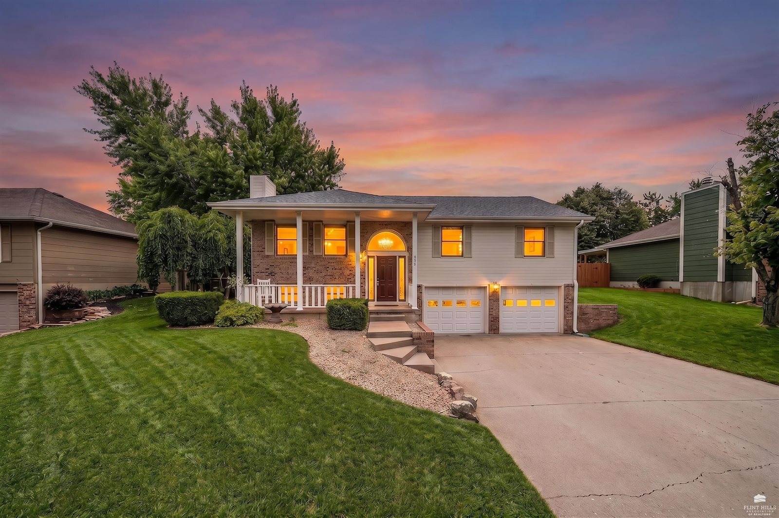 203 North Kaw Drive, Junction City, KS 66441