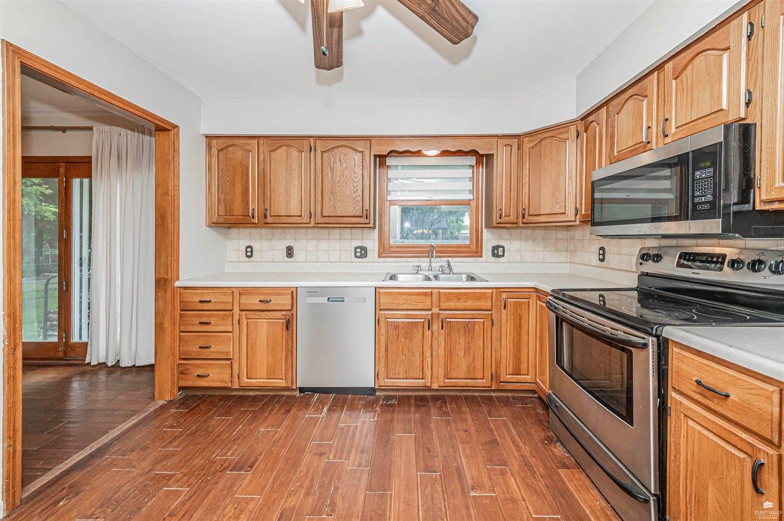 203 North Kaw Drive, Junction City, KS 66441