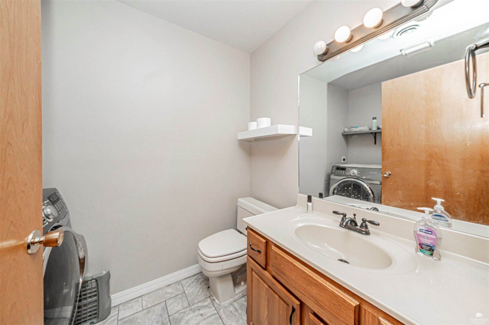 203 North Kaw Drive, Junction City, KS 66441