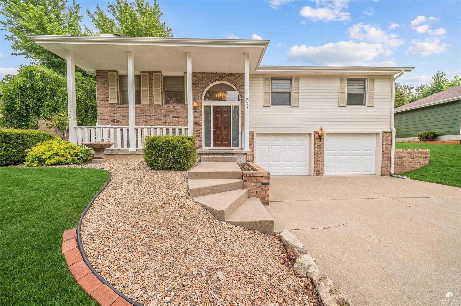 203 North Kaw Drive, Junction City, KS 66441
