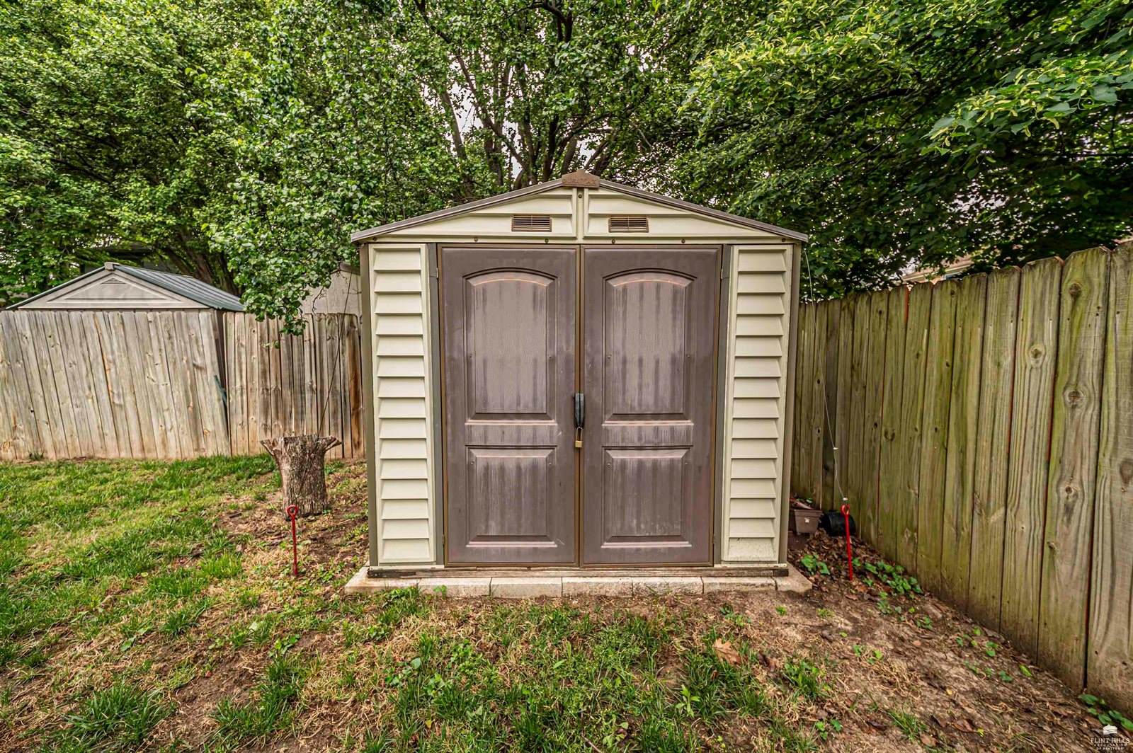 203 North Kaw Drive, Junction City, KS 66441