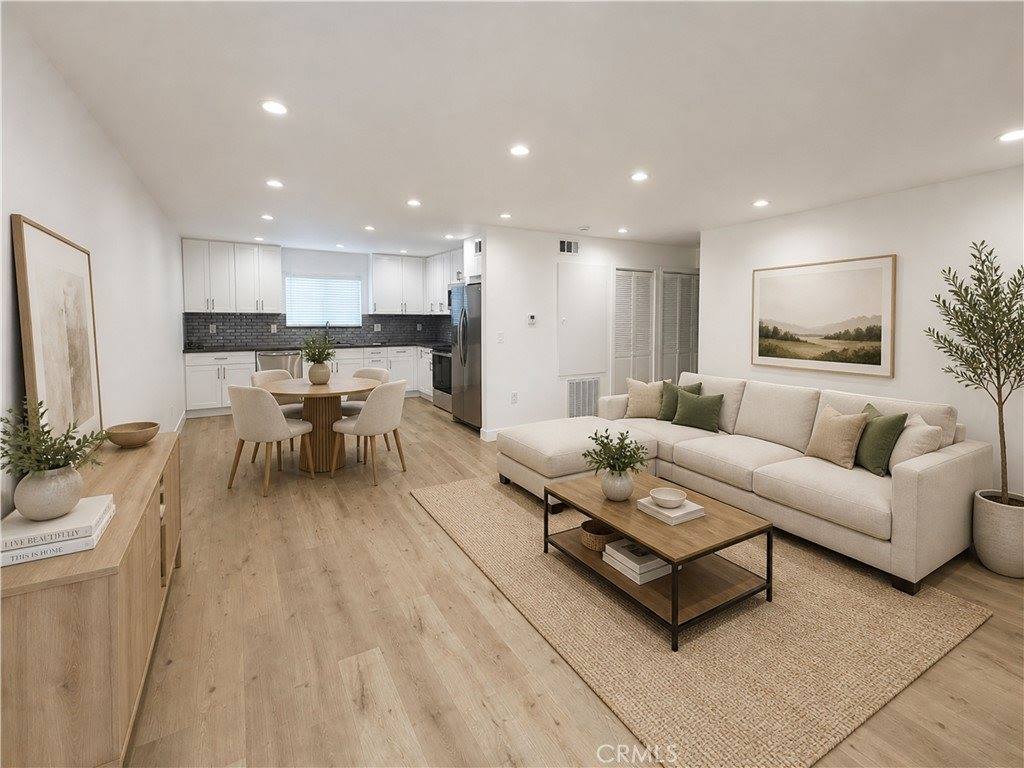 6709 Denny Ave, North Hollywood, CA 91606