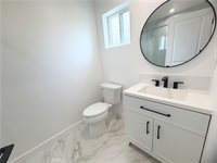 6709 Denny Ave, North Hollywood, CA 91606