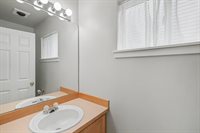 1421 Rooklidge St., DuPont, WA 98327