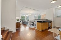 2305 Worthington Street, Dallas, TX 75204