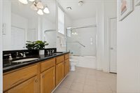 2305 Worthington Street, Dallas, TX 75204