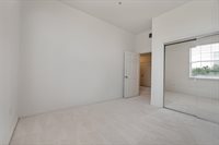2305 Worthington Street, Dallas, TX 75204