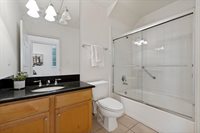 2305 Worthington Street, Dallas, TX 75204