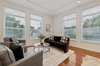 2305 Worthington Street, Dallas, TX 75204