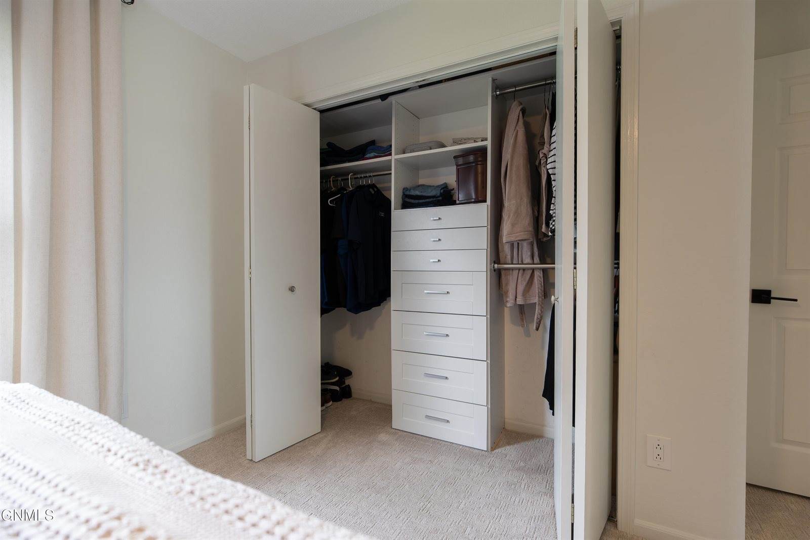 70 Stanley Drive, Bismarck, ND 58504