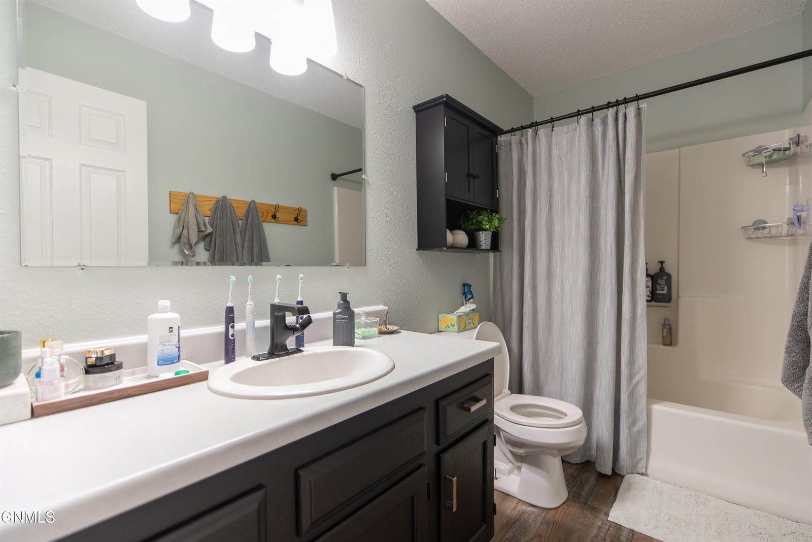70 Stanley Drive, Bismarck, ND 58504